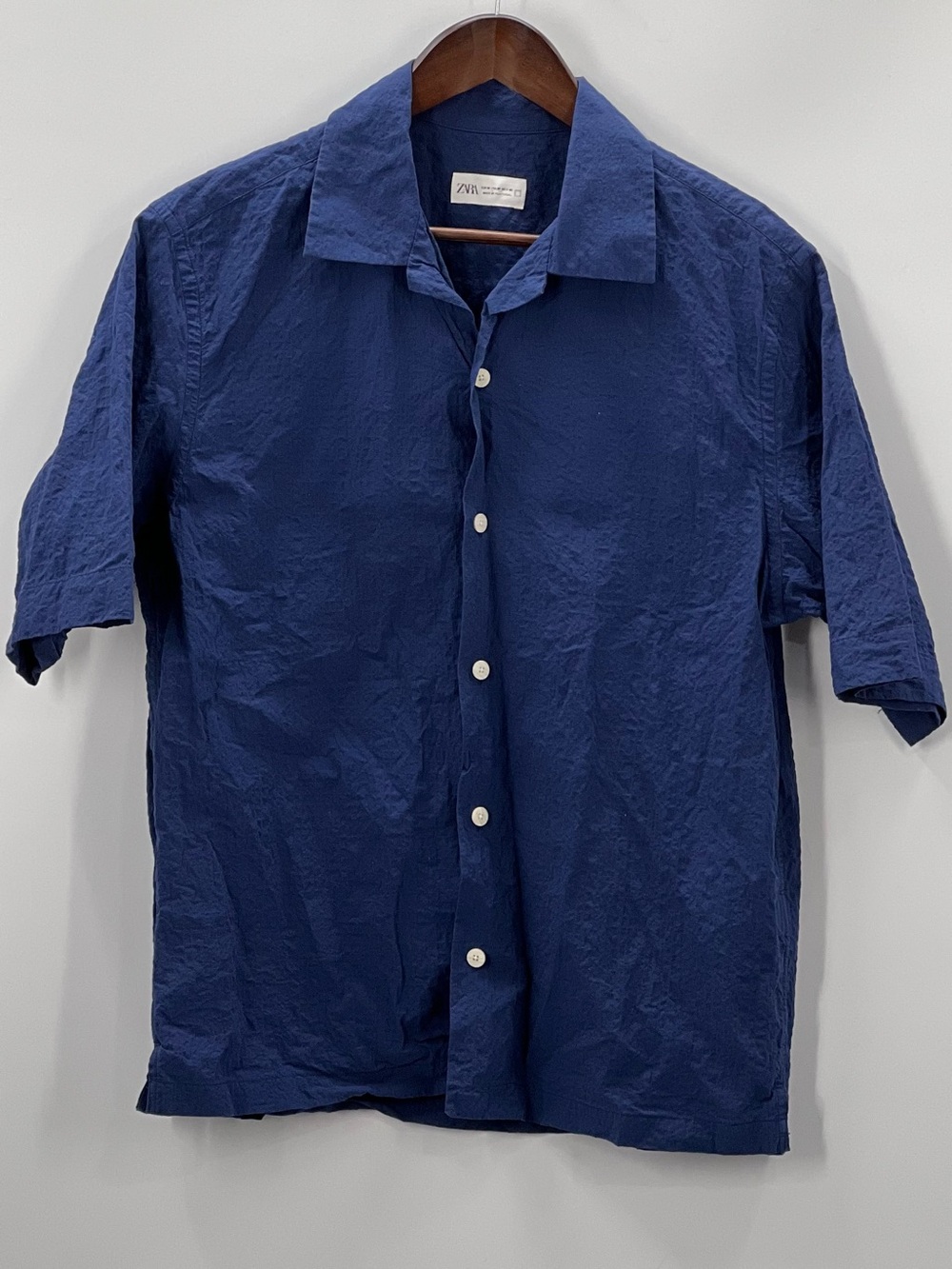 378 ZARA Medium Navy Short-Sleeve Button-Up Shirt